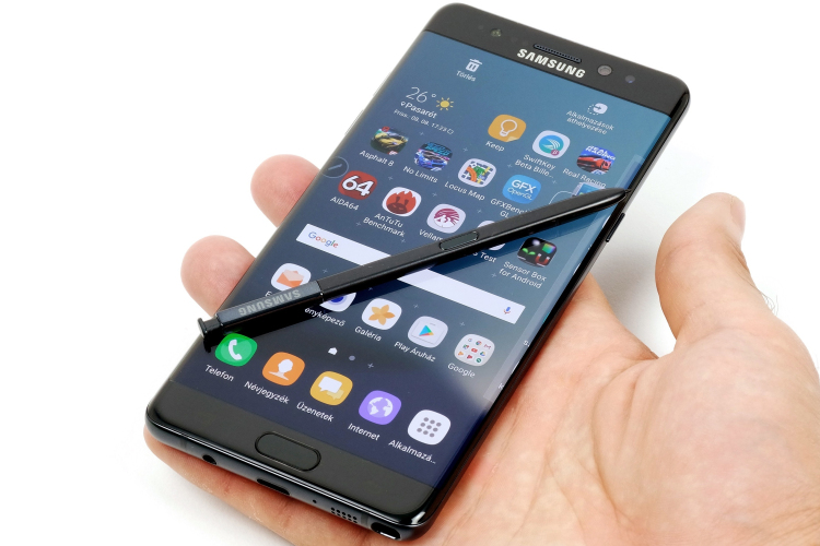 Nagy az érdeklődés a Galaxy Note 8 iránt (videó)