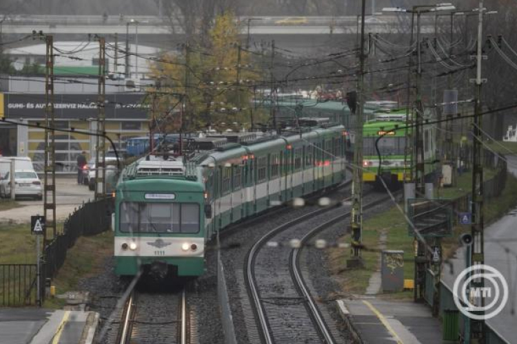 A MÁV azzal büszkélkedik, hogy az utolsó 60 éves HÉV-et is leselejtezte